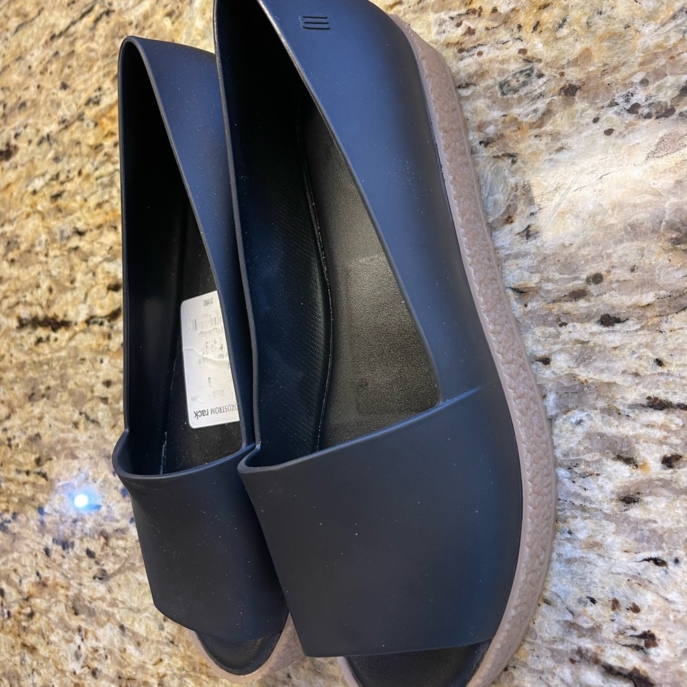 Black Melissa Puzzle open toe women shoes size 8, EUC